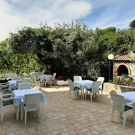 & Miljenka Matusan Bed & Breakfast Rab Town